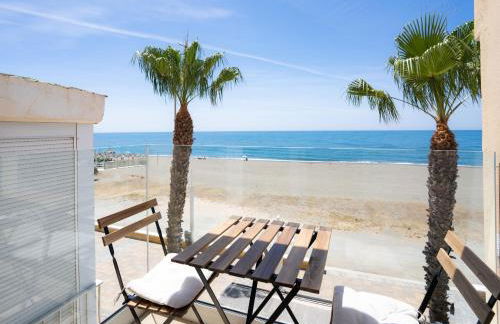 Ocean View on the Beach in the Center of Town! - Photo 13