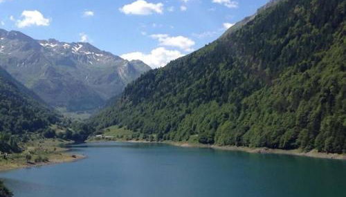 Appartement sur le bord du lac de fabreges - Foto 2