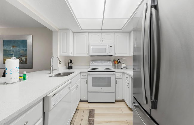 Palm Bay Club by Beachside Management - Photo 57