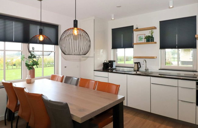 Lakeside Villa With Terrace - Foto 20