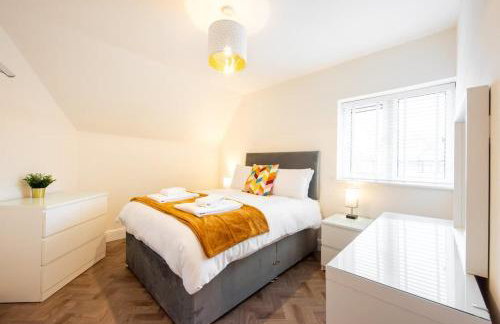 6 The Royal Serviced Apartments, Harwich - Fast WiFi, Private Parking - Foto 19