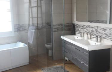 Gîte 8 à 14 personnes en Champagne avec jacuzzi - Foto 12