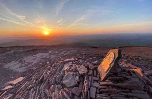 Old Canal-Side Cottage Taff Trail Merthyr Tydfil - Photo 56