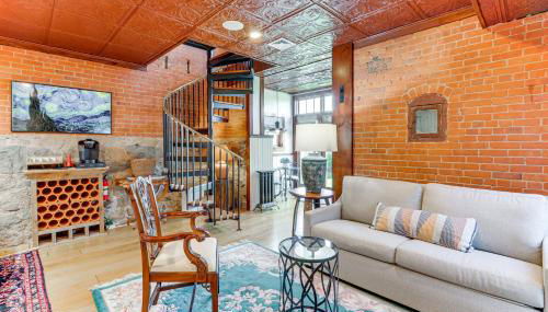 Downtown Essex Apartment - Steps to River! - Foto 4