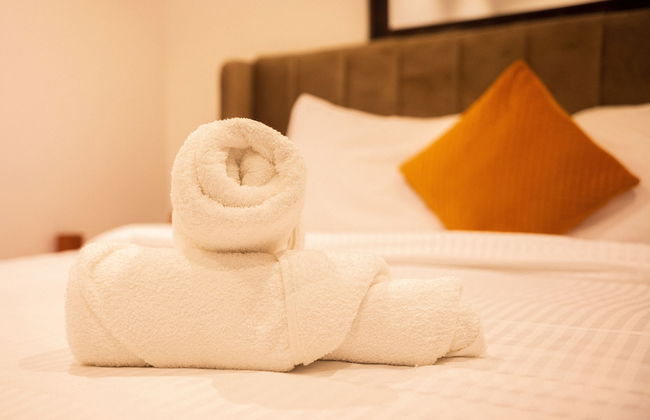 Unique Homes by Lennox - Photo 27