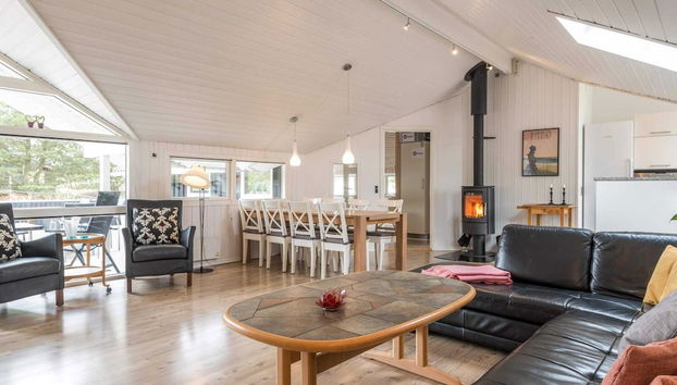 8 Person Holiday Home in Fano - Foto 5, Zona de estar