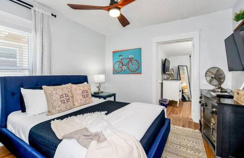 Modern Comfort in Historic Charm: 4BR KC Retreat - Foto 22