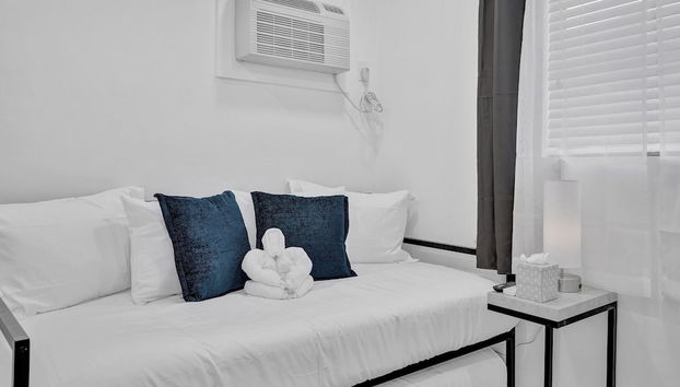 Newly Renovated #4 Close to the Beach w/ Parking - Foto 4, Quarto