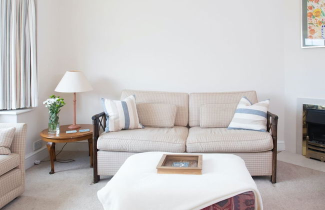 Seaside Detached 4bd Home nr Shops Parking Garden - Foto 2