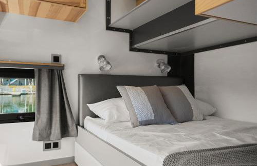 Boat Haus - Casas Flotantes frente a Gibraltar - Foto 80