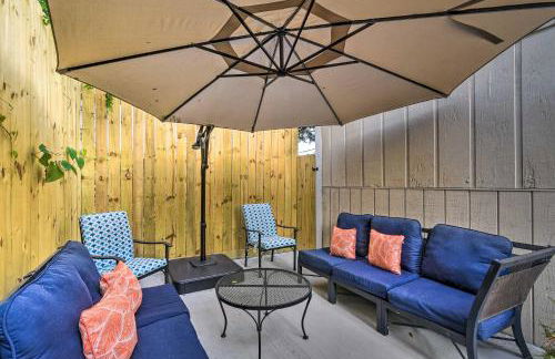 about 1 Mi to Pier and Beaches! Family Home in Galveston - Foto 2