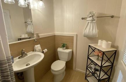 Oceanfront Stay w/ AC, BBQ, Washer/Dryer & Kitchen - Foto 19