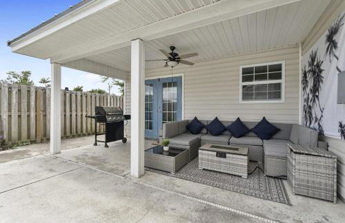 Escape to Paradise w Saltwater Pool 25 Min to PCB - Foto 26