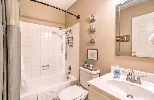 Lakefront Home with Point Venture Golf Access! - Foto 19