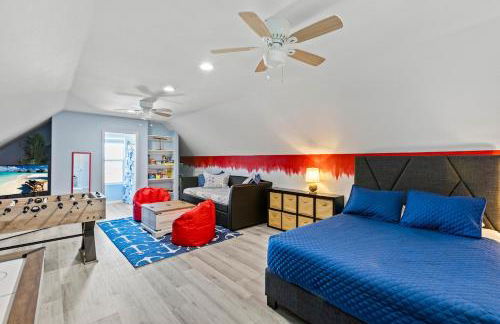 Beachfront HotTub Gameroom CargoLift - SandyCheeks - Foto 48