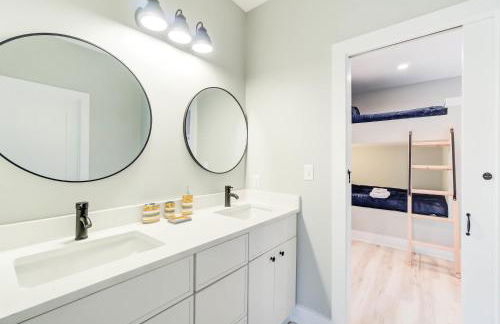 Modern Family Cabin 1 min to Bryce Fire Pit KING Bed - Foto 38