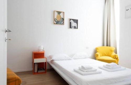 Mylo's Home -15 minutes from the Duomo, IEO, Prada - Foto 1