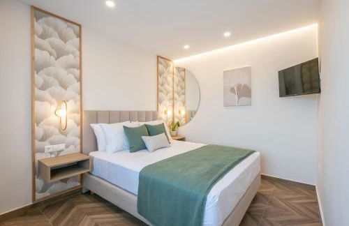 Alysos Luxurious Apartments - Photo 2