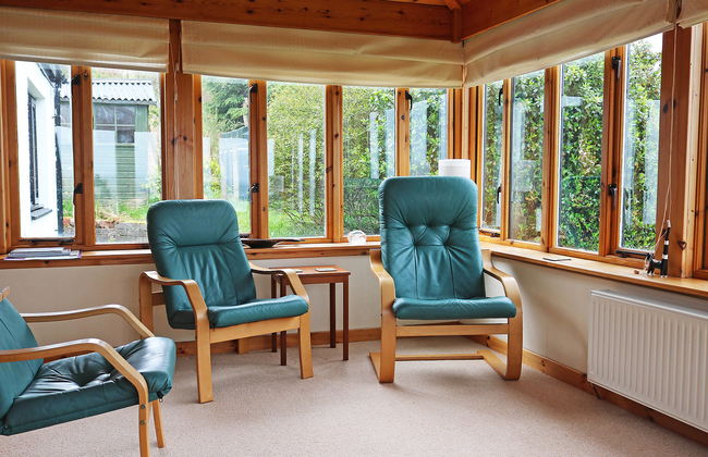 2 bedroom House in Isle with garden - Photo 17