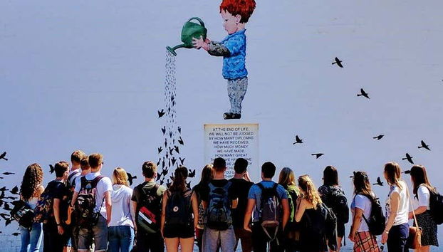 Disfrutando del tour del grafiti