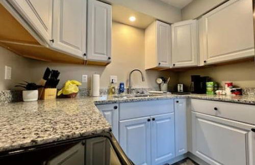 Remodeled 2 BDRM Ranch Attached Home Liberty, TWP - Foto 18