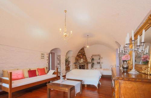 Iliana's house - spacious cave house in the center of Areopolis - Foto 22