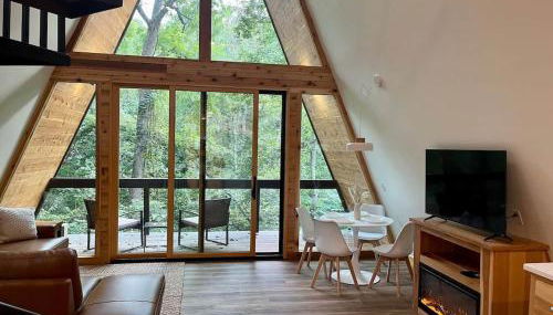 Ozark Retreat-Black Walnut Bungalow - Foto 3