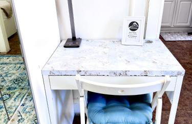 7-14 mins to Times Square, Rare unit! - Foto 8