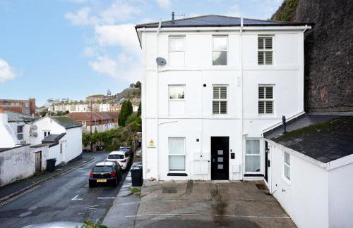 Luxury Holiday Apartments - Photo 14