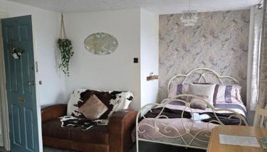 Havisham Studio Flat Rochester ME1 1XZ - Foto 1