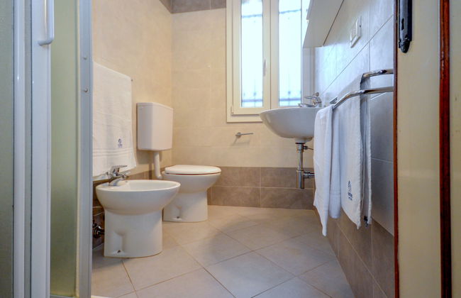 4 bedroom House in Lignano Sabbiadoro with garden and terrace - Photo 13