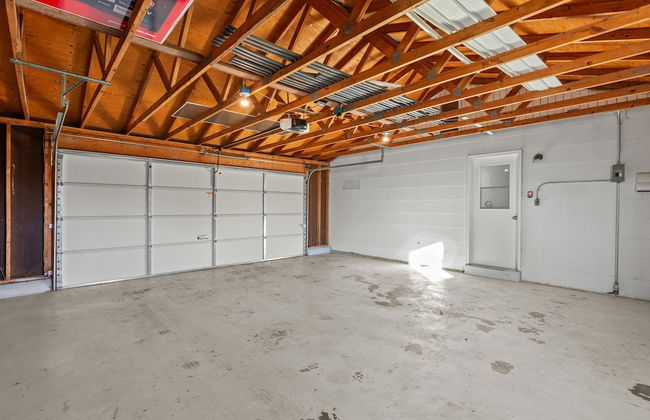 The Secret Sojourn | JZ Vacation Rentals - Photo 28