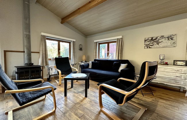 Holiday Home With River View - Foto 1