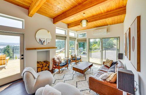 Mid-Century Escape Lake Views, Steps to Cave Bay! - Foto 4