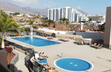 Top Rated Apartment Huge Sunny Terrace Heated Pool Parking Wifi - Foto 39