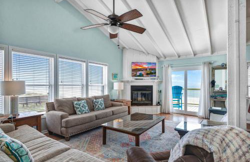 Dog-friendly with Gulf view pool balcony deck fireplace central AC & W&D - Foto 4