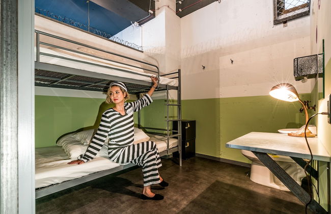 Okinawa Prison - Foto 21