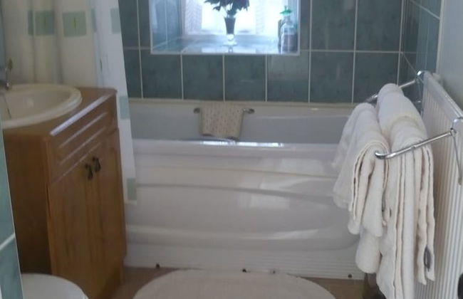 Garden Cottage & Granary - Photo 13