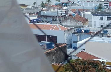 Quarto cama Casal, Vista para o mar, próximo a FMO, Centro Histórico, shopping Patteo - AR CONDICIONADO - Foto 2