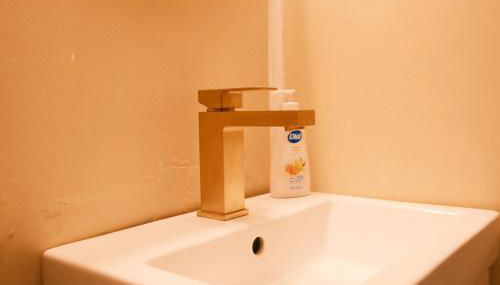 Stylish Cabin by Mackinac - Photo 4