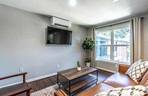 1BR Apartment Close to Menil Collection with Free parking 12 - Foto 4