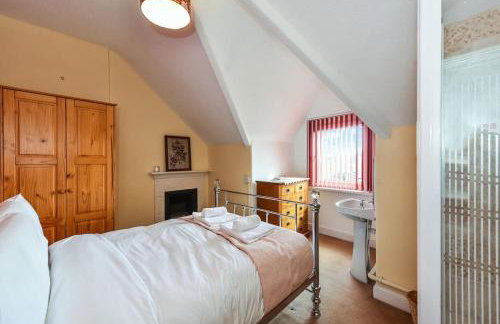 Traditional 3-Bed Property in Pontcanna with Parking - Foto 46