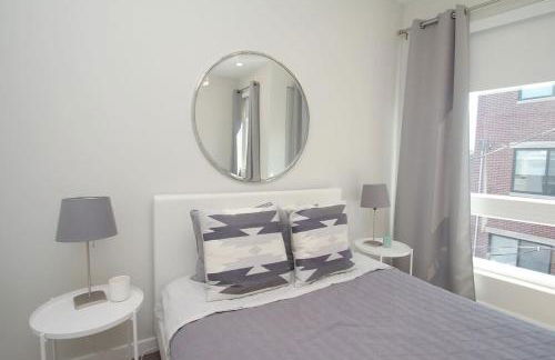 Sleek & Posh 4Bed-3 5Bath - RoofDeck - Sleeps 12 - Foto 29