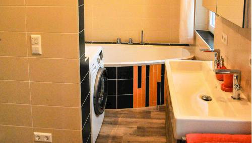 KaSa Pöllmann - Foto 3