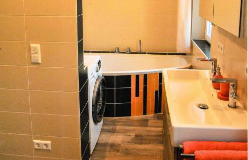 KaSa Pöllmann - Foto 3