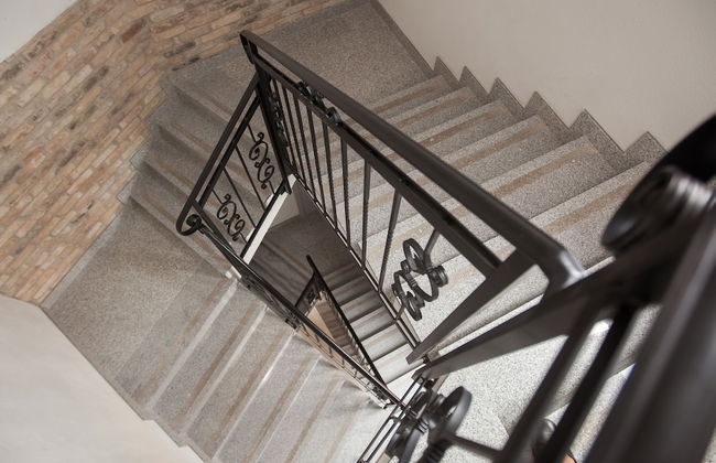 Penthouse in the City Center - Photo 27