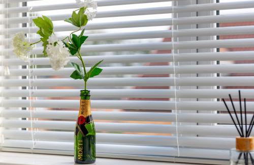 Pass the Keys Modern Office Driveway Near Crok Durham - Foto 28