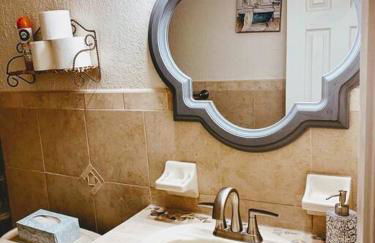 Amazing 5 Bedroom Pool Home - Minimum 28 days Stay Only Great Location! - Foto 53