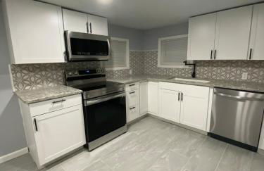 Spacious 3 Bedroom , 2 Bath House - Foto 2