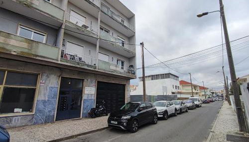 Almada, T2 apartment w balcony, Feijo, Lisbon - Foto 2